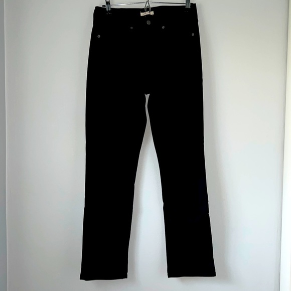 LEVI’s Classic Straight-Leg Jeans - Picture 4 of 12